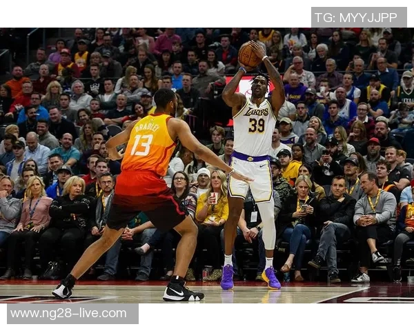 波尔图友谊赛大胜切尔西四球狂潮引发全场热烈欢呼