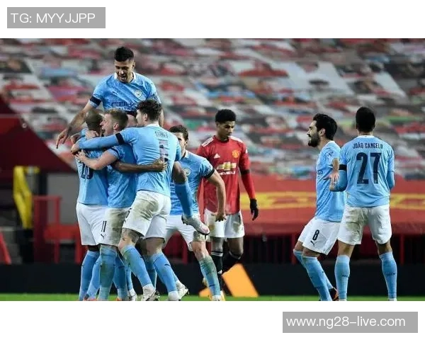 AC米兰狂胜曼联五球大捷补时进球点燃全场激情集锦回顾